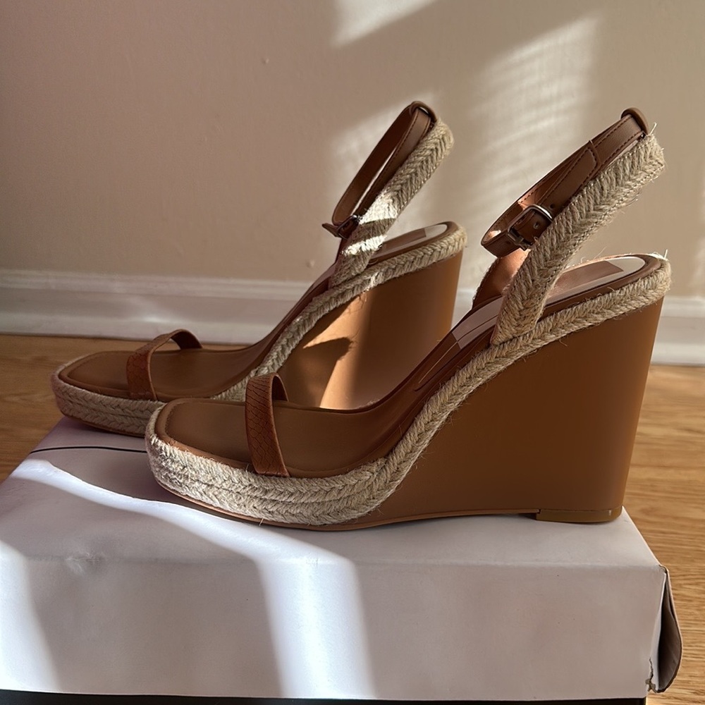 Women’s Aurora Platform Wedge Sandals - Picture 4 of 8